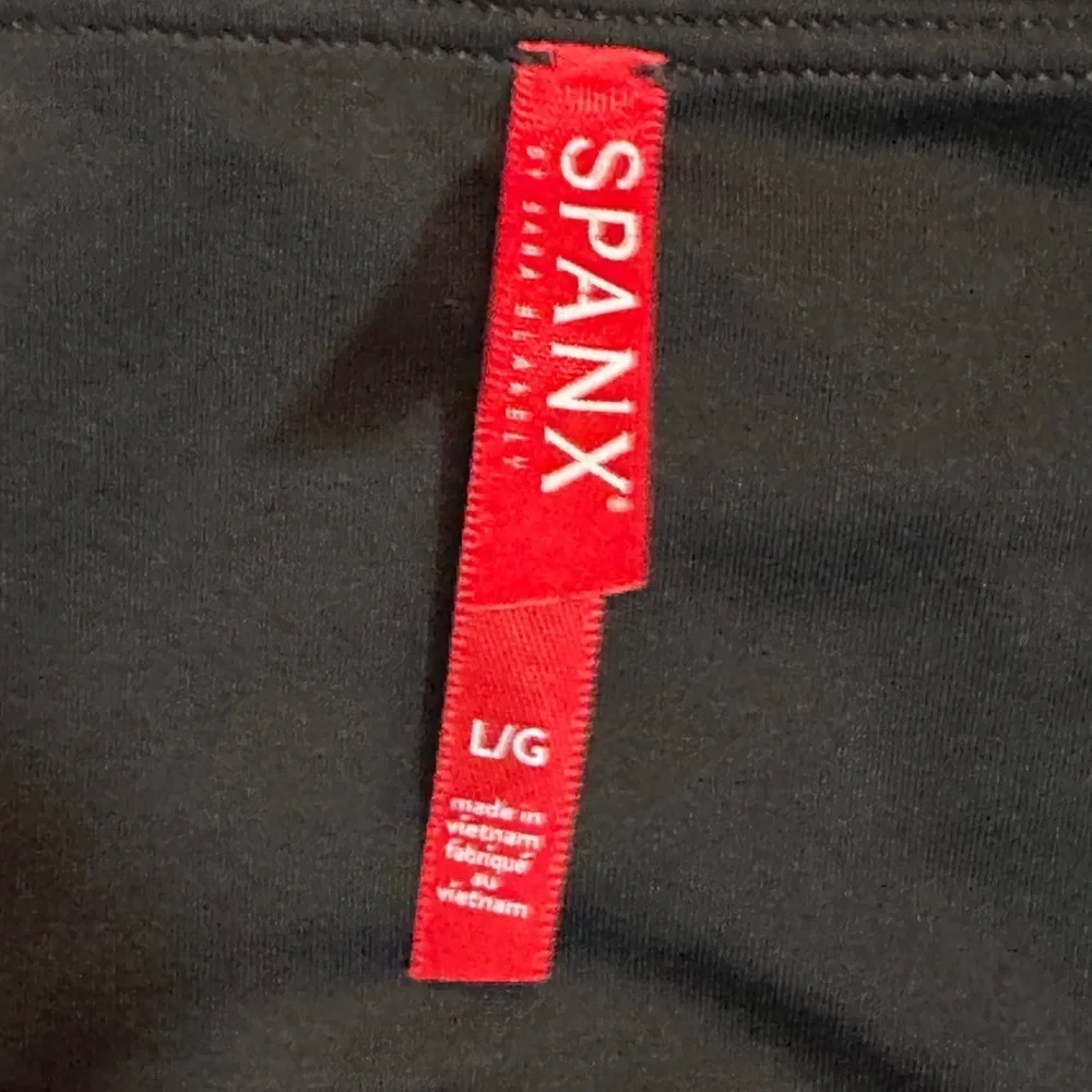 SPANXshape™ Faux Leather Leggings size L - Picture 13 of 16